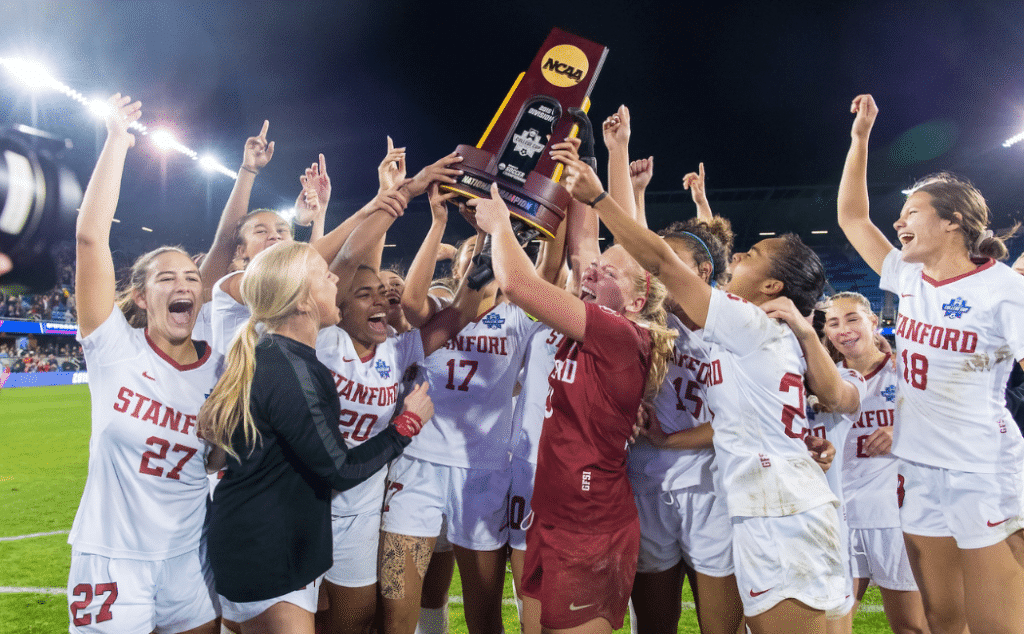 如7歸來！上海海港宣布武磊結束留洋回歸球隊.